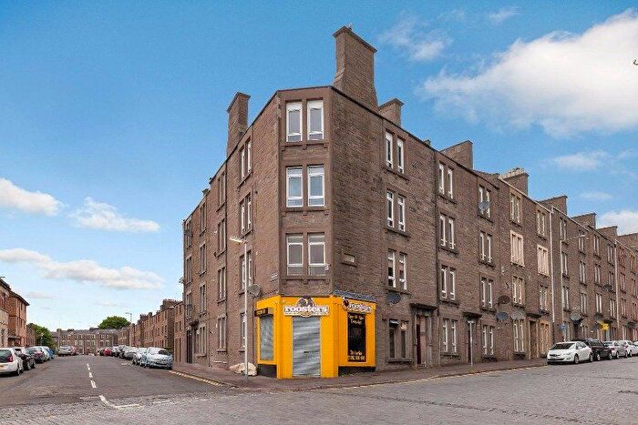 3 Bedroom Flat For Sale In F Peddie Street, Dundee, DD1