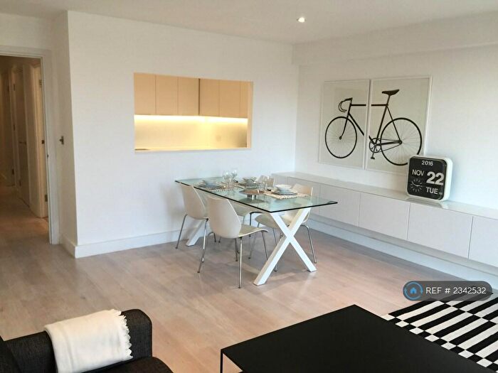 1 Bedroom Flat To Rent In Gilbey House, London, NW1