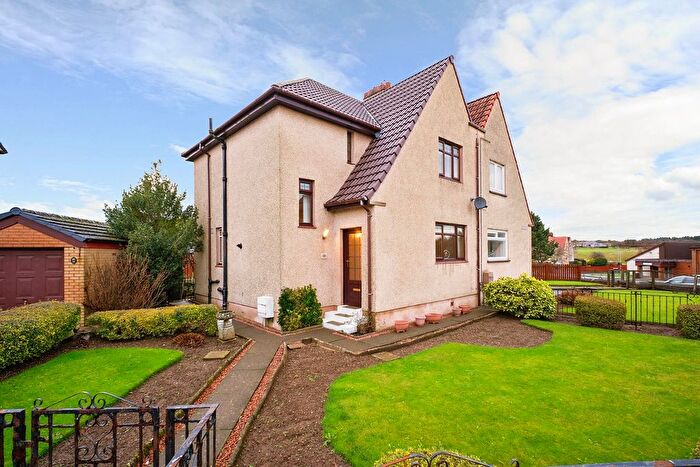 3 Bedroom Villa For Sale In Baird Avenue, Kilwinning, KA13