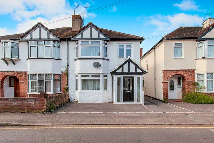 3 Bedroom Semi-Detached House To Rent In Crown Street, Egham, Surrey, TW20