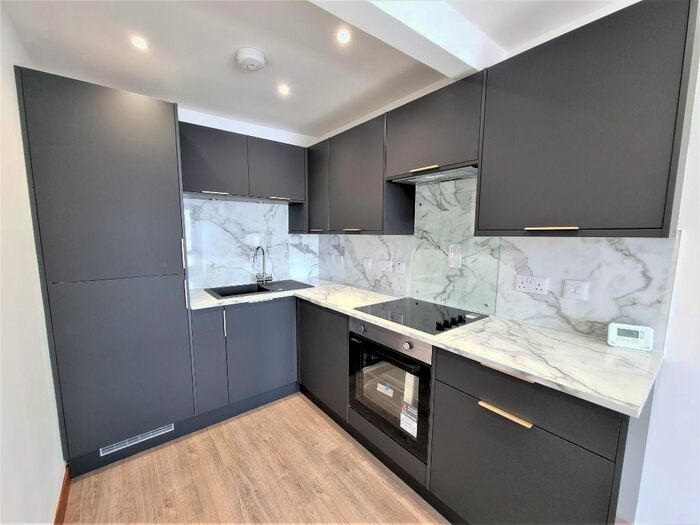 2 Bedroom Flat To Rent In View Terrace, Rosemount, Aberdeen, AB25