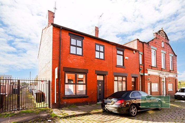3 Bedroom End Terrace House For Sale In Cambridge Street Atherton, Manchester, M46