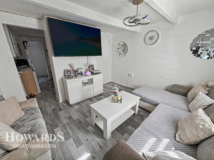 2 Bedroom End Of Terrace House For Sale In Stanley Road, Great Yarmouth, NR30