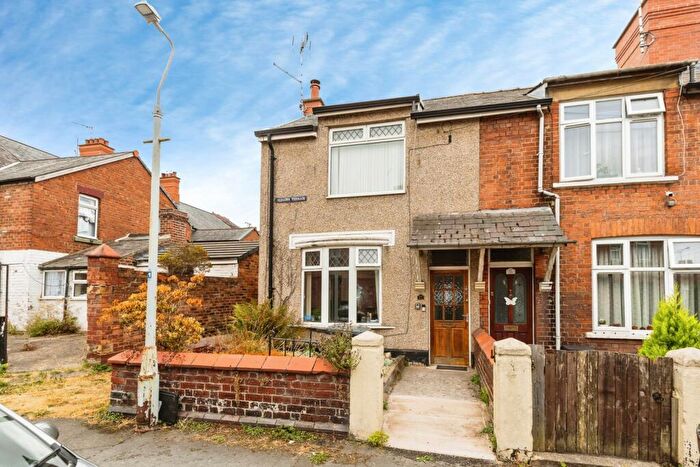 3 Bedroom End Of Terrace House For Sale In Trevor Street, Wrexham, Clwyd, LL13