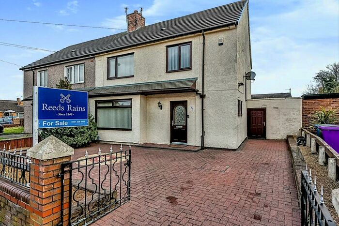 4 Bedroom Semi-Detached House To Rent In Petherick Road, Liverpool, Merseyside, L11