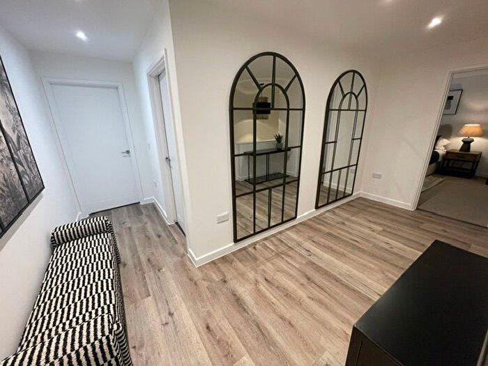 3 Bedroom Flat To Rent In Lower Brook Street, Ipswich, IP4