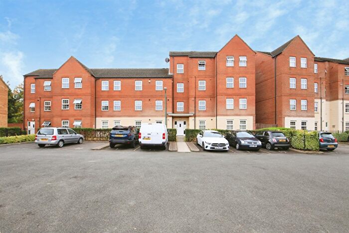 3 Bedroom Flat For Sale In Barley Mews, Peterborough, PE2
