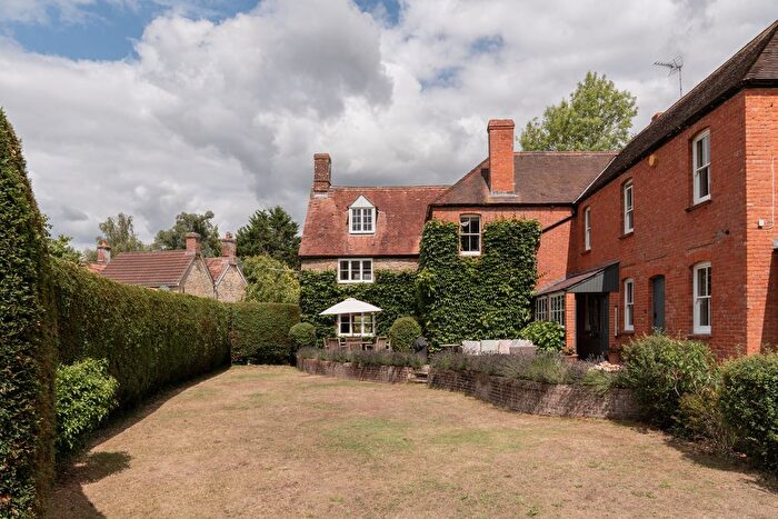 5 Bedroom Detached House For Sale In Gaines House, Kington Magna, Dorset, SP8