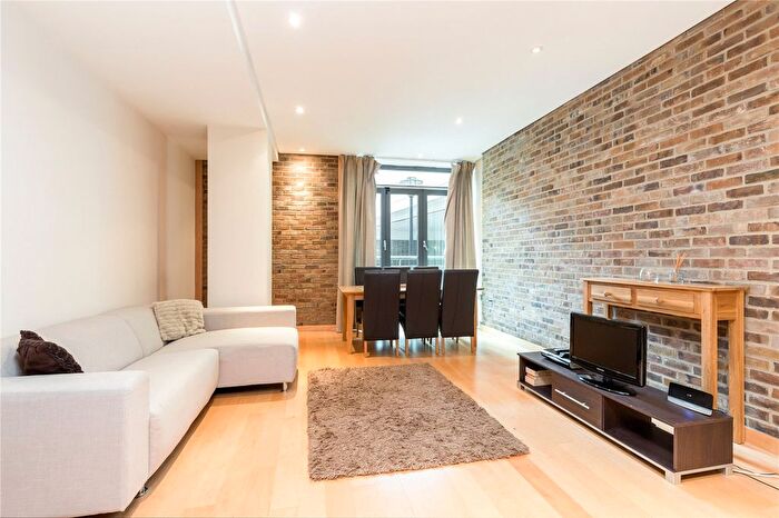 1 Bedroom Flat For Sale In Tea Trade Wharf, Shad Thames, London, SE1