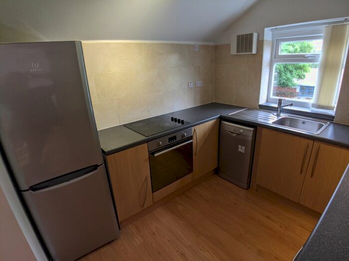 3 Bedroom Flat To Rent In Bed – Parsonage Road, Withington, M20