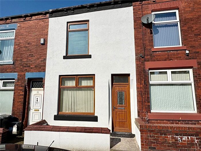 4 Bedroom Terraced House To Rent In Albert Street, Chadderton, Oldham, Greater Manchester, OL9