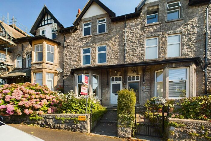 2 Bedroom Flat To Rent In Flat, Thornfield Road, Grange Over Sands, LA11