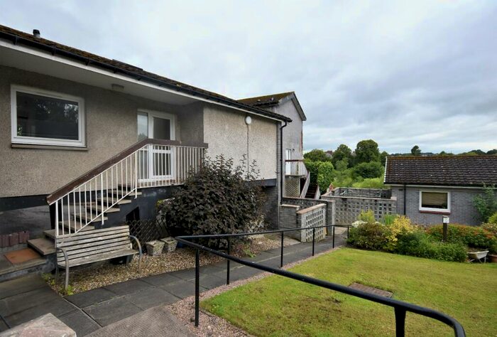 1 Bedroom Bungalow To Rent In Bridgend Court, Perth, Perthshire, PH2