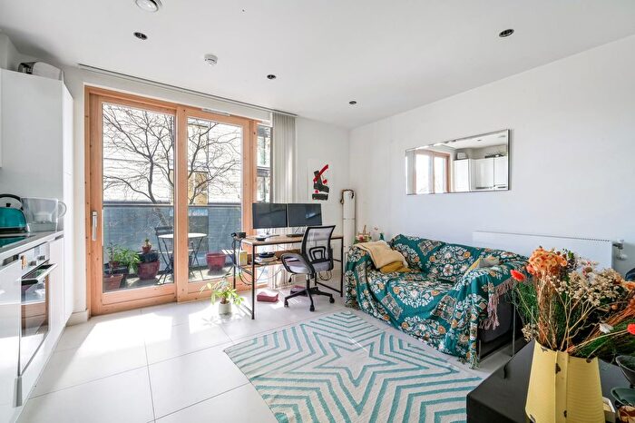 Studio To Rent In Cordage House, Wapping Lane, London, E1W