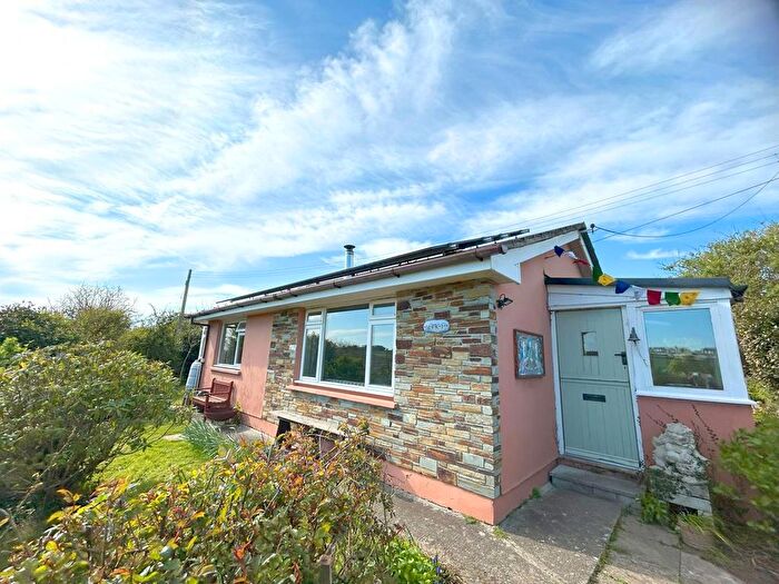 2 Bedroom Detached Bungalow For Sale In Meres Valley, Mullion, TR12