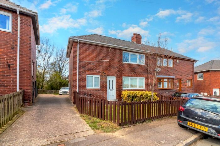 2 Bedroom Semi-Detached House To Rent In Highstone Crescent, Barnsley, S70