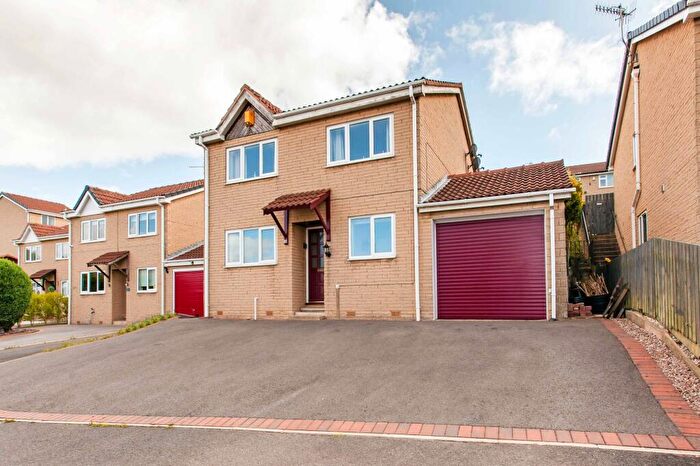 3 Bedroom Detached House For Sale In Ridgedale Road, Bolsover, S44