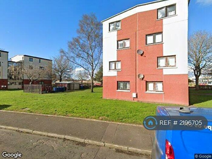 2 Bedroom Flat To Rent In Midthorn Crescent, Falkirk, FK2