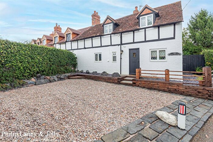 3 Bedroom Semi-Detached House For Sale In Wichenford, Worcester, WR6