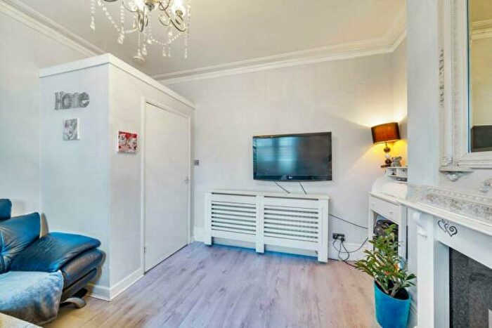 1 Bedroom Flat For Sale In Gloucester Road, Croydon, CR0