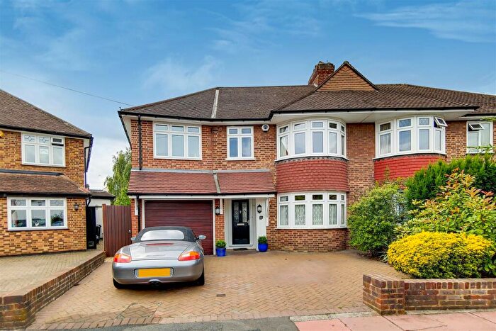 4 Bedroom Semi Detached House For Sale In Dukes Way, Coney Hall, West Wickham, BR4