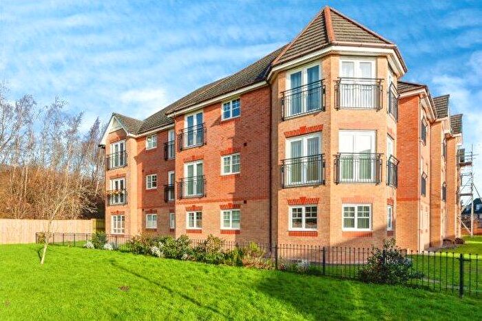 2 Bedroom Flat To Rent In Lamberton Drive, Wrecsam, LL11