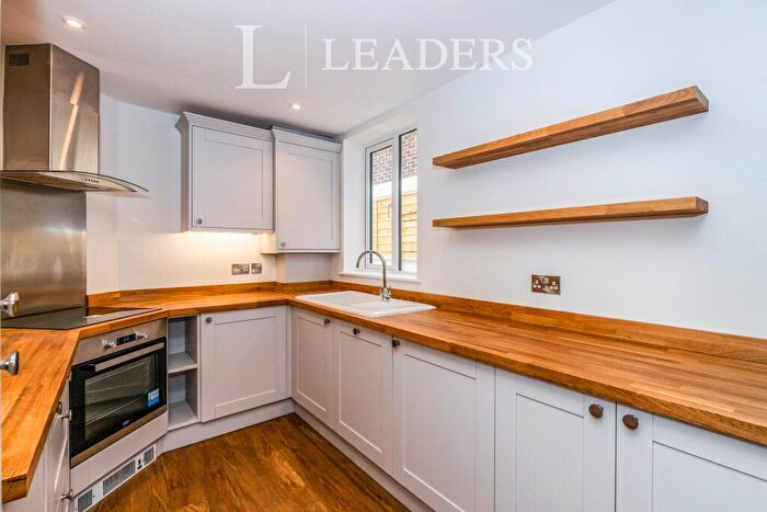 3 Bedroom Terraced House To Rent In West Street, Emsworth, PO10