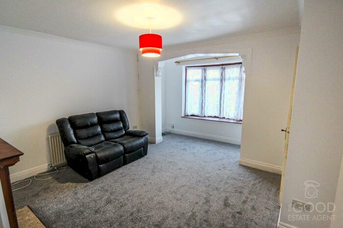 2 Bedroom Terraced House To Rent In Arrowsmith Road, Chigwell, IG7