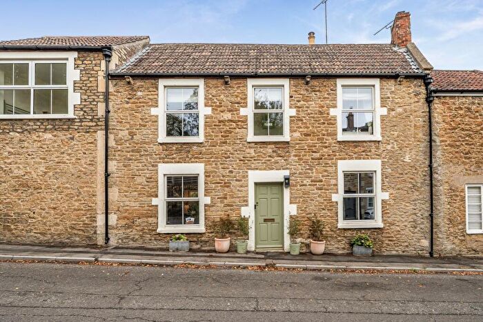 3 Bedroom Semi-Detached House For Sale In Frome Road, Beckington, Frome, BA11