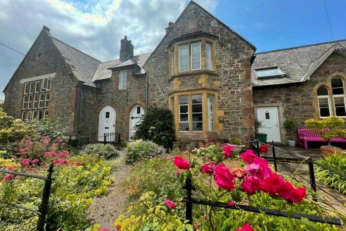 3 Bedroom Property To Rent In Exeter Street, North Tawton, EX20