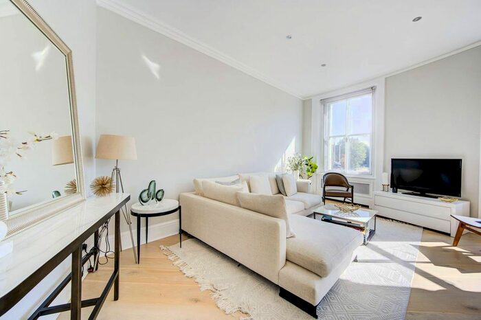 3 Bedroom Flat For Sale In Egerton Court, Old Brompton Road, South Kensington, London, SW7