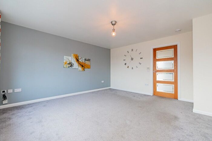 3 Bedroom Semi-Detached House To Rent In Cameron Way, Bridge Of Don, Aberdeen, AB23