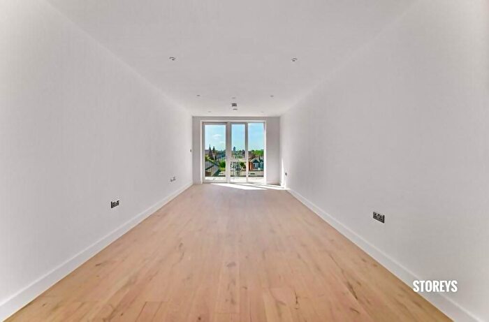 1 Bedroom Flat To Rent In Keepers Yard, The Roundway, Tottenham, N17