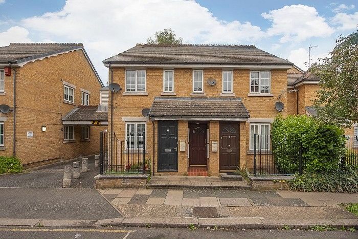 1 Bedroom Flat To Rent In Bodmin Street, London, SW18