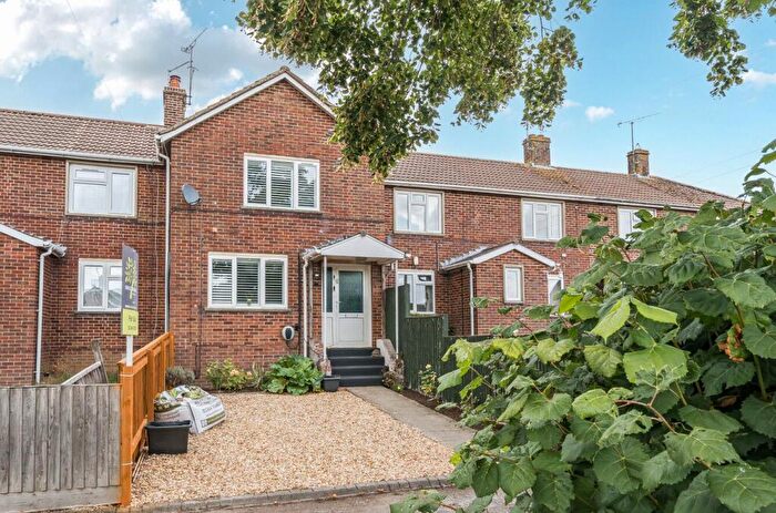 2 Bedroom Terraced House For Sale In Andover Road, Ludgershall, Andover, SP11