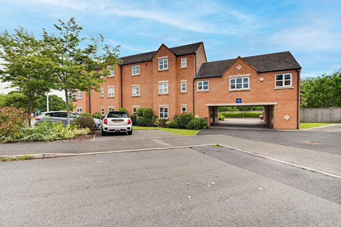 2 Bedroom Flat For Sale In Mill Pool Way, Sandbach, CW11