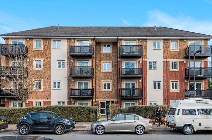 1 Bedroom Flat To Rent In Anerley Park, London, SE20