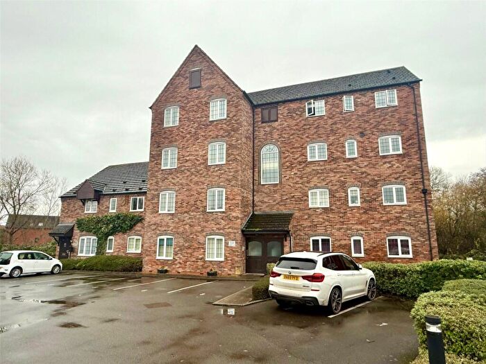2 Bedroom Apartment For Sale In The Dell, Stourport-on-Severn, Worcestershire, DY13