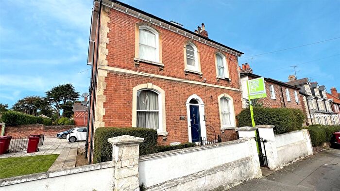 1 Bedroom Flat To Rent In Argyle Street, Reading, Berkshire, RG1