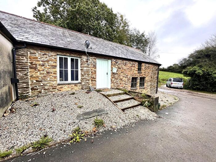 2 Bedroom Property To Rent In Lower Trenode Farm, Widegates, Looe, PL13