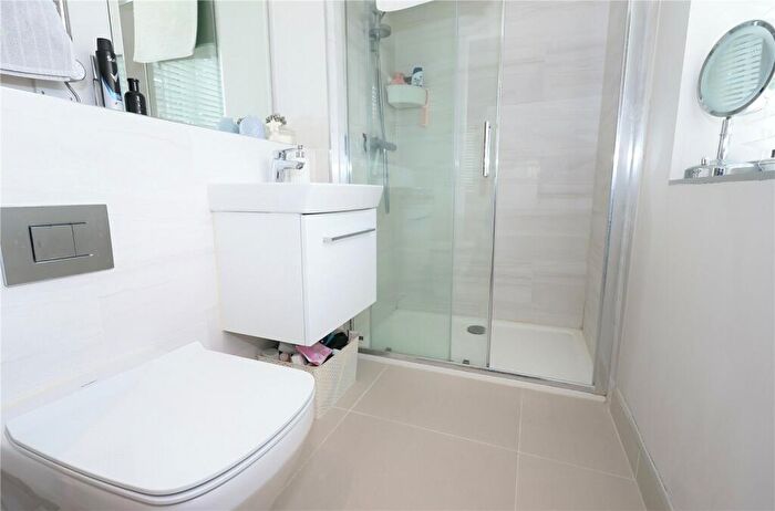 2 Bedroom Apartment To Rent In Monument Road, Woking, Surrey, GU21