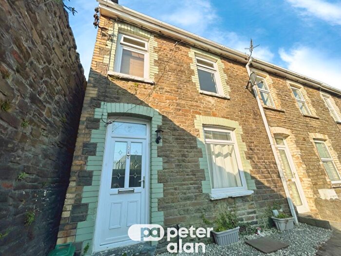 3 Bedroom House To Rent In Ropewalk Terrace, Neath, SA11