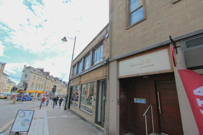 Studio To Rent In Flat, Queens Apartments, - Queens Road, Clifton, Bristol, BS8