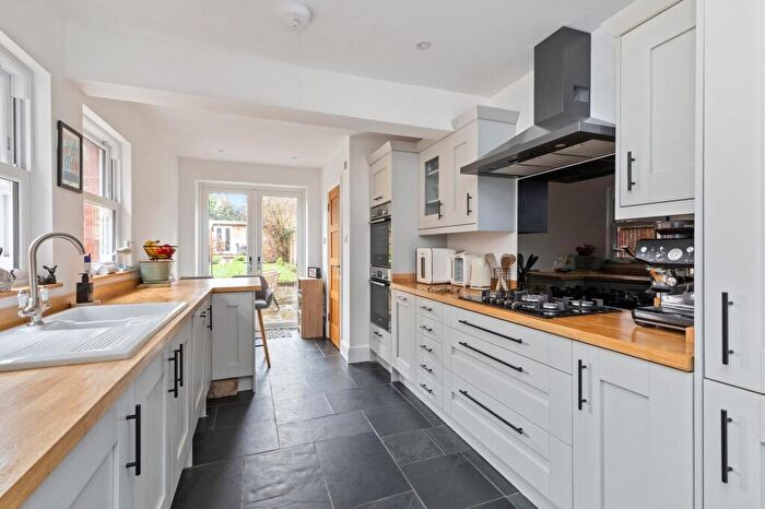 3 Bedroom Semi-Detached House For Sale In Billingshurst Road, Broadbridge Heath, RH12