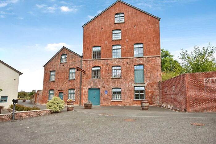 2 Bedroom Flat For Sale In Mill Street, Ottery St Mary, EX11