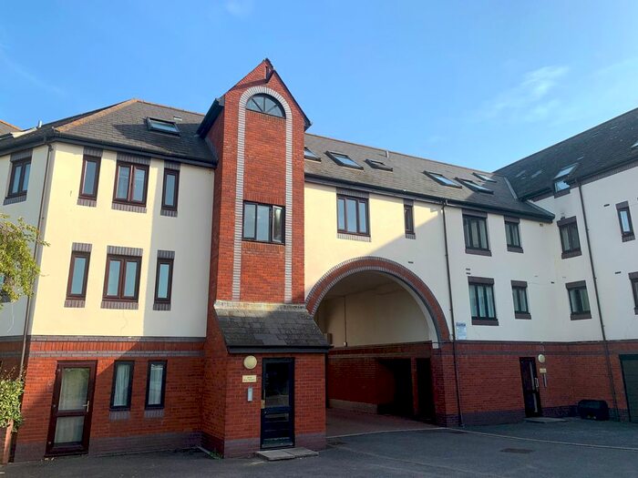 2 Bedroom Flat To Rent In River Meadows, Exeter, EX2