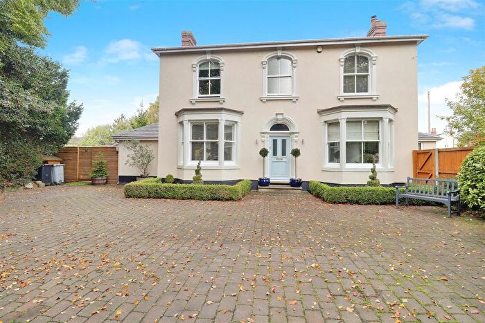 4 Bedroom Detached House For Sale In Fields Road, Alsager, ST7