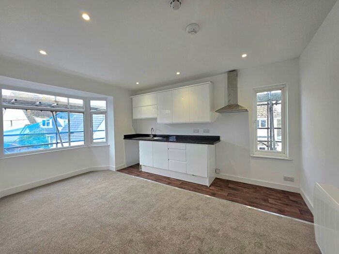 1 Bedroom Flat To Rent In Warefield Road, Paignton, TQ3
