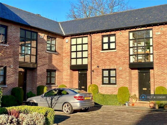 2 Bedroom Terraced House To Rent In Calluna Mews, Manchester, M20