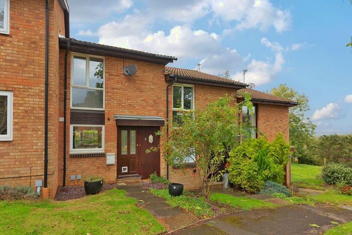 2 Bedroom Terraced House To Rent In Kennedy Gardens, Sevenoaks, TN13